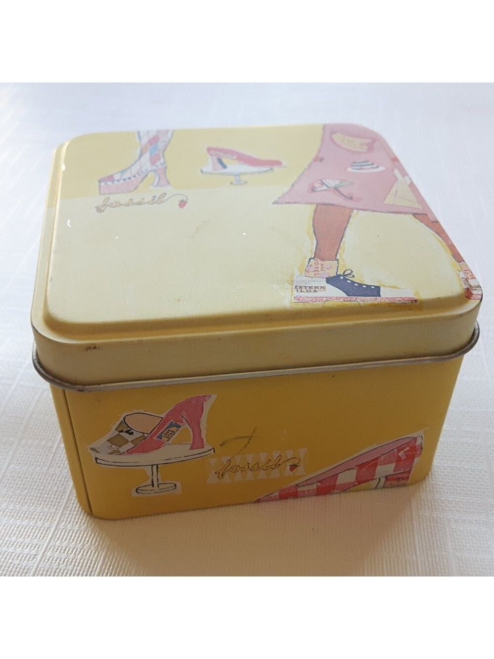 Rare 2000 Fossil Tin Shoes Empty
